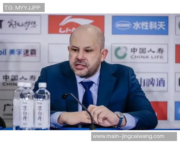 核心缺席仍能笑傲同城德比雅尼斯归来令首钢还魂 核心缺席仍能笑傲同城德比雅尼斯归来令首钢还魂